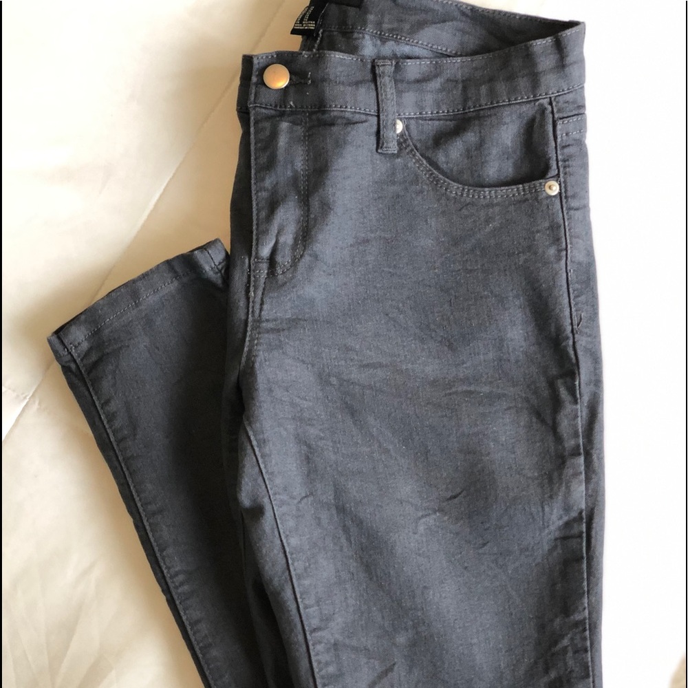 Skinny jeans